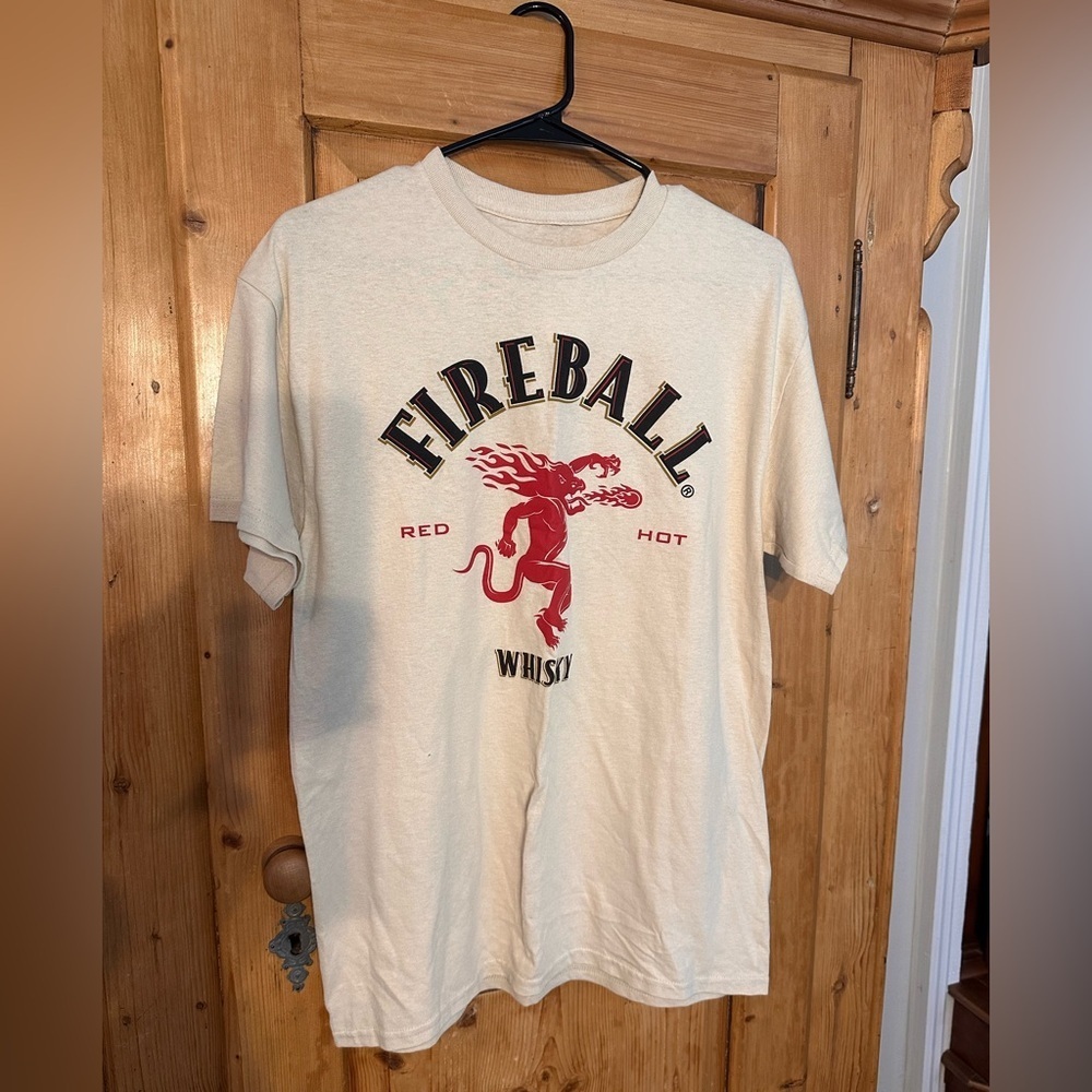 Fireball Whiskey Short Sleeve Tee NWT Sz Med Eclectic Collectors Whiskey